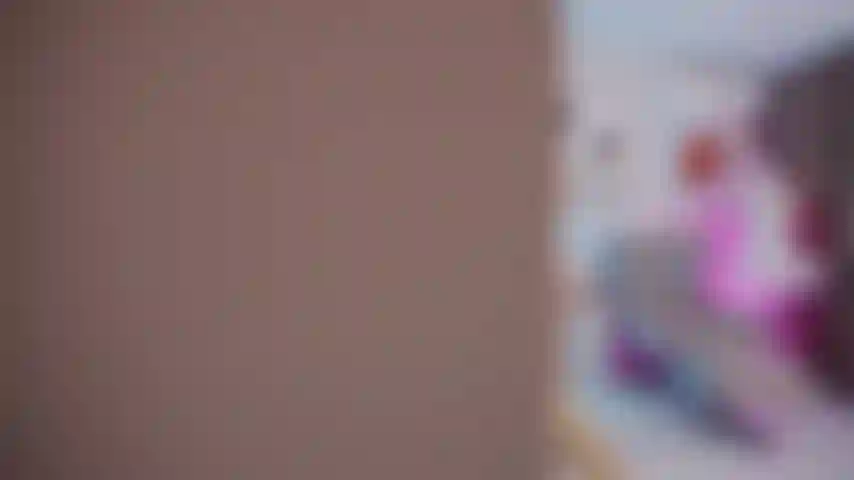 Süß und frech! Nackt.