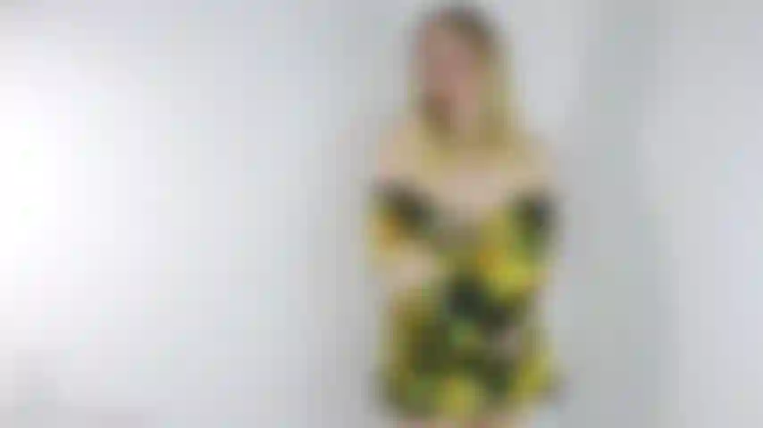 V496 schüchterne schlampe gesteht verlangen nach sperma.