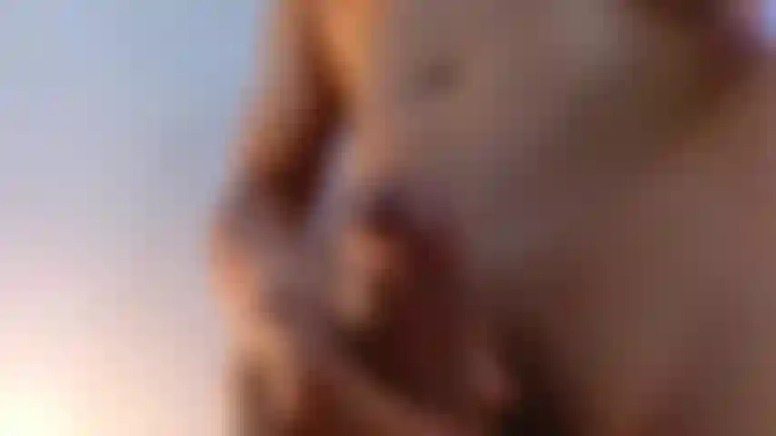 Lutsch meinen ganzen schwanz.