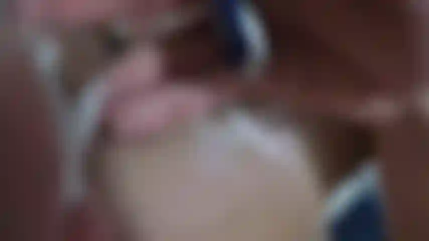 Rasiere meinen schwanz und meine eier - teil 2.