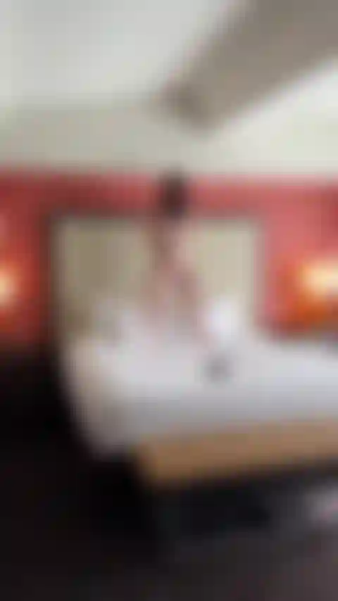 Stehende orgasmen sind ziemlich intensiv.