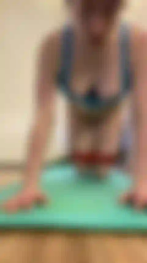 Trainiere ohne hose.