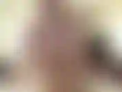 Sieh mir zu, wie ich schlampig an meinem dildo lutsche.