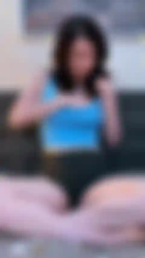 Komm und lutsche meine titten.