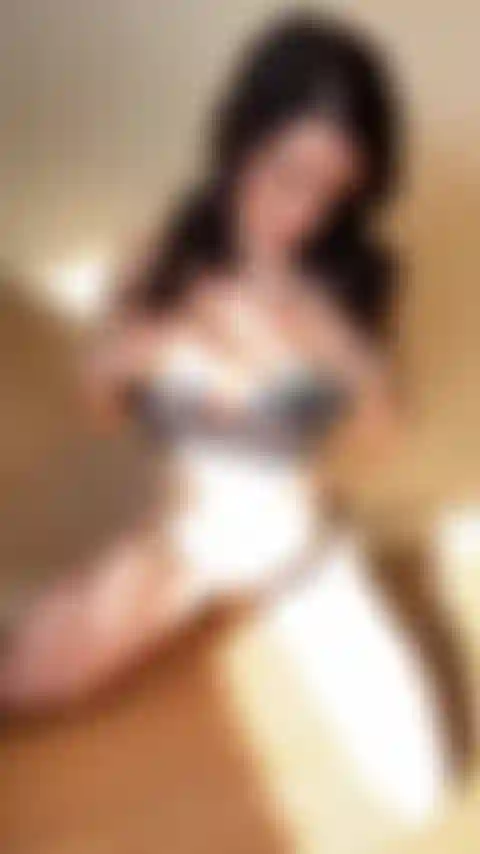 Sich in der sonne auszieht.