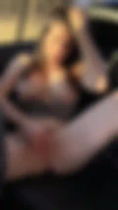 Aber ich war so geil, dass ich einen ort finden musste, an dem ich fertig werden konnte.