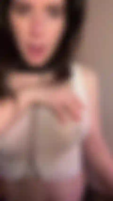 Nippelklemmen und dildolutschen.