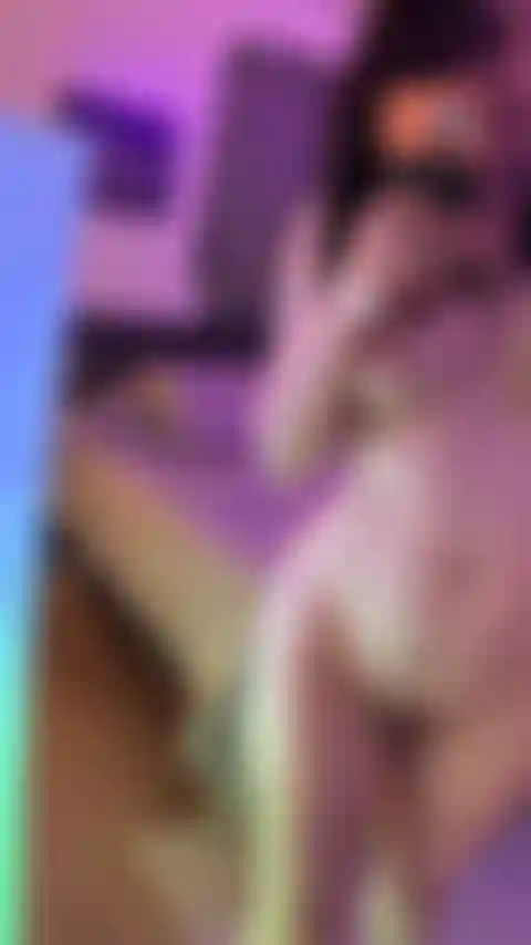 Probiere ein neues spielzeug aus.