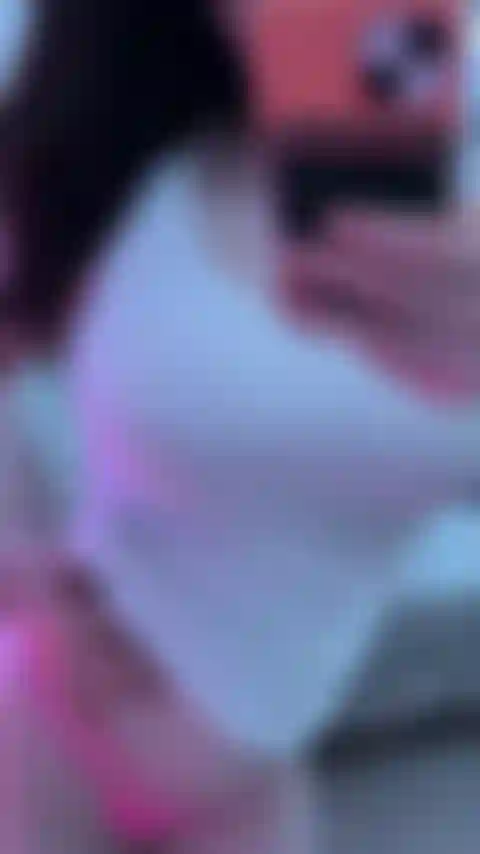 Spiegel necken mit nahaufnahmen.