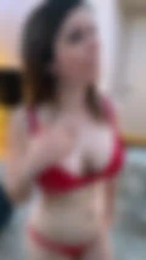 Versuche den größten schwanz zu lutschen, den ich je gesehen habe!