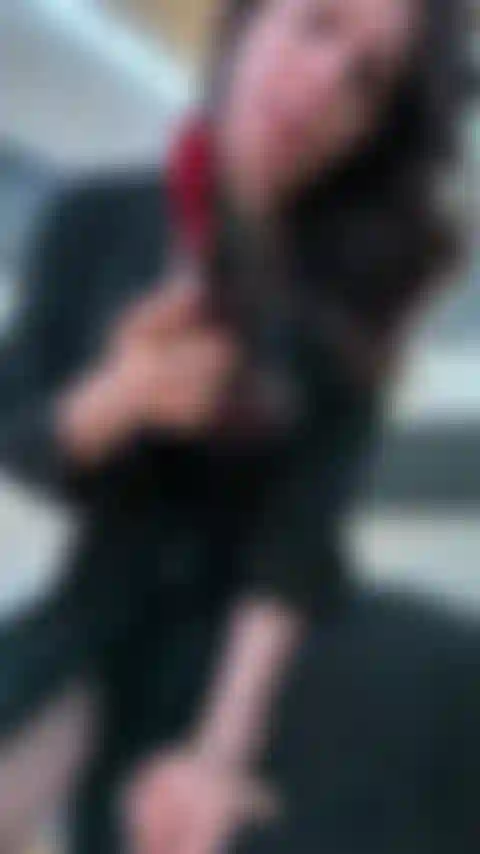 Probiere meinen neuen drachendildo aus.