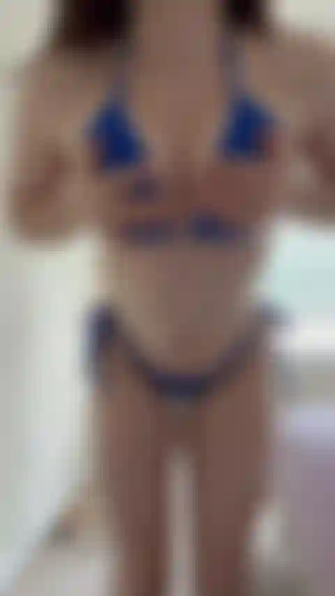 Mache dirty talk und ficke mich selbst im stehen.