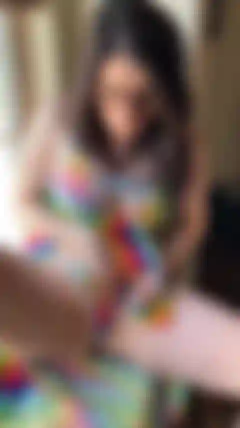 Die am fenster abspritzt.