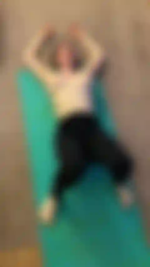 Mein komplettes bauchmuskeltraining – nackt!