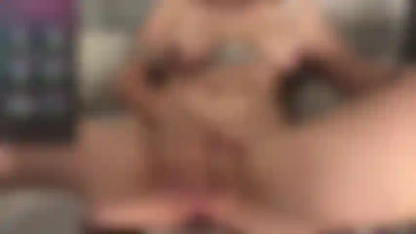 mmm see me use my vibrator and squirt