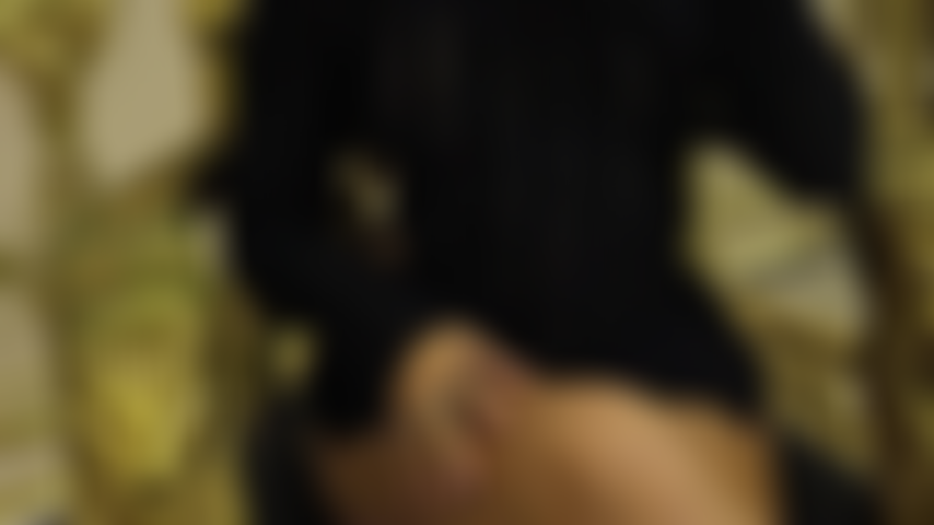 Frech und liebevoll sind einige worte, die ich verwende, um mich zu beschreiben.