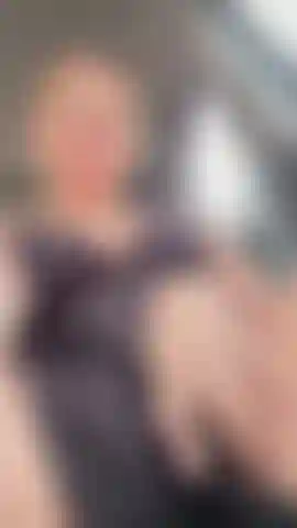 Wie schön ist es, mit meiner dominanz in meinem auto zu ficken.