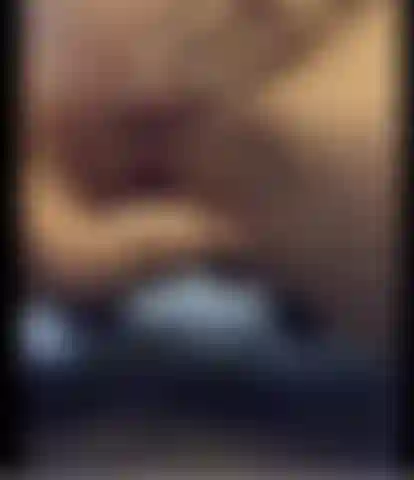 Quick close up squirt