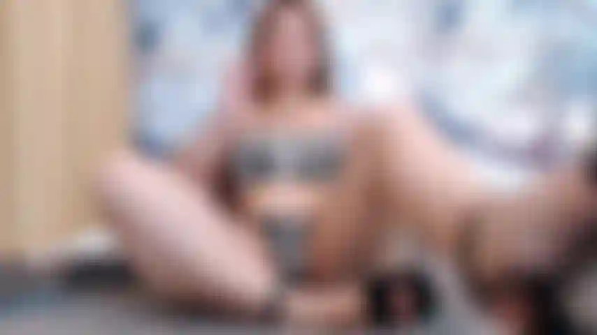 Ficke meinen arsch so schnell, bis ich einen orgasmus spüre.