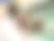 Ich necke dich nackt draußen in der whirlpool-sonne auf meiner weichen haut und meinem heißen körper, oh ja.