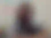 Deine camgirl-freundin hat einige ideen bekommen! Bist du mutig genug, ihren strap-on in deinem engen arsch auszuprobieren?