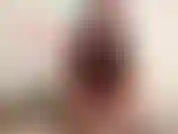 Ich habe neue bhs, die ich dir zeigen möchte! Magst du nicht, wie sie meine titten aussehen lassen? Ich lasse dich sogar darunter blicken!