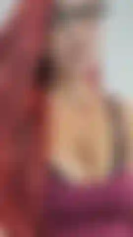 Ich schaue mir einen porno an und schaue, ob ich mich bis zum ende durchsetzen kann! Ich habe mich sehr bemüht, bis zum ende nicht abzuspritzen, aber es hat sich einfach an mich geschlichen und ich bin schön hart gekommen und dann habe ich weitergemacht und mich ein zweites mal zum abspritzen gebracht! 19 Woche schwanger!