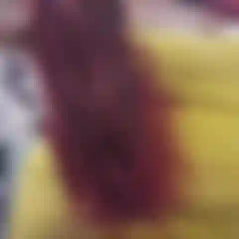 Ich sauge milch aus meinen titten, spritze milch überall hin, lutsche an meinem dildo und werde schön schlampig, um dir einen schönen harten tittenjob zu geben, damit du auf meine titten und mein gesicht spritzt!! Viel milch und spucke-audio!