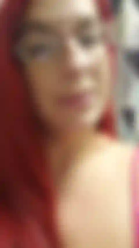 Ich binde meine titten für zan zusammen, binde sie zusammen und lasse sie ihre farbe ändern und reibe öl auf meine titten/meinen bauch. Bitte beachten sie, dass ich bei live-shows keine tittenbondage mehr mache. Audio zur 28. Schwangerschaftswoche!