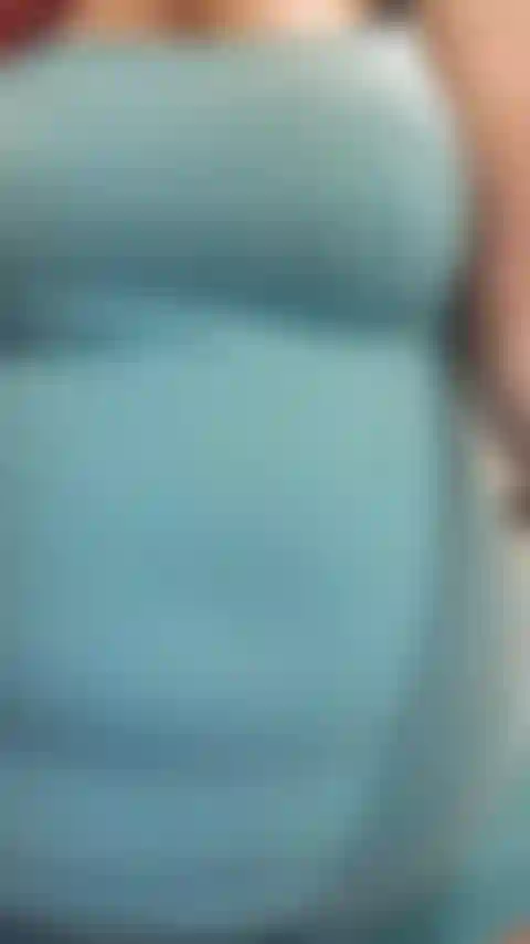 Ich necke dich mit meinen großen, schlaffen titten und riesigen nippeln und warzenhöfen, zeige sie in nahaufnahme und in voller ansicht und rede darüber, wie sehr ich es lieben würde, wenn du sie zwischen deinen titten fickst und vollspritzt, mit etwas ermutigung zum abspritzen und joi – audio!