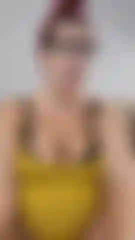 Ich benutze meine neue mini-stimmung, um mich schön hart zum abspritzen zu bringen, aber ich war in einer perversen stimmung und wollte mehr! Ich schalte meinen großen lila vibrator auf hochtouren und ficke meine muschi damit, während ich meinen kitzler wieder mit meinem kleinen vibrator vibriere und ein zweites mal noch härter abspritze! 29 Weeks.