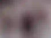Ficke mich mit einem dildo und bringe mich zum abspritzen.