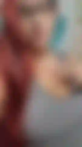Ich ich war vor 10 jahren in dich verknallt und als du es herausgefunden hast, hast du mich geghostet! Ich bin eine frau. Du kommst rüber und ich necke dich mit meinem körper, nachdem ich dich dabei erwischt habe, wie du dich an mich heranschleichtest, und stelle sicher, dass ich dir genau zeige, was du verpasst hast und nie haben kannst! 23 In der schwangerschaftswoche.