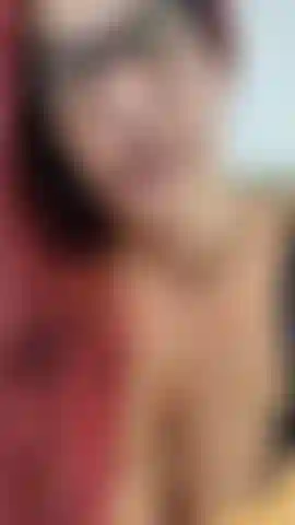 Jp wollte, dass ich mich ausziehe, mit meiner muschi spiele und einen schönen großen orgasmus für ihn habe! Natürlich zog ich meinen lila zauberstab heraus und vibrierte mit meiner klitoris, bis ich schön hart für ihn kam (audio).