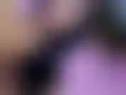 Lutsche an meinem spielzeug und gebe ihm einen schönen, super schlampigen und nassen blowjob. Jede menge spucke!