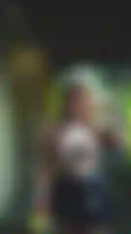 Sieh mir zu, wie ich stolziere!