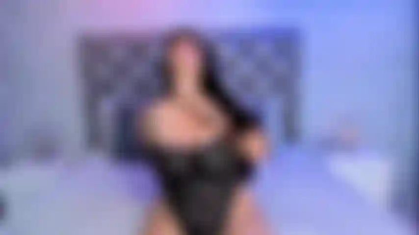 Ich möchte, dass du kommst und mich richtig hart fickst.