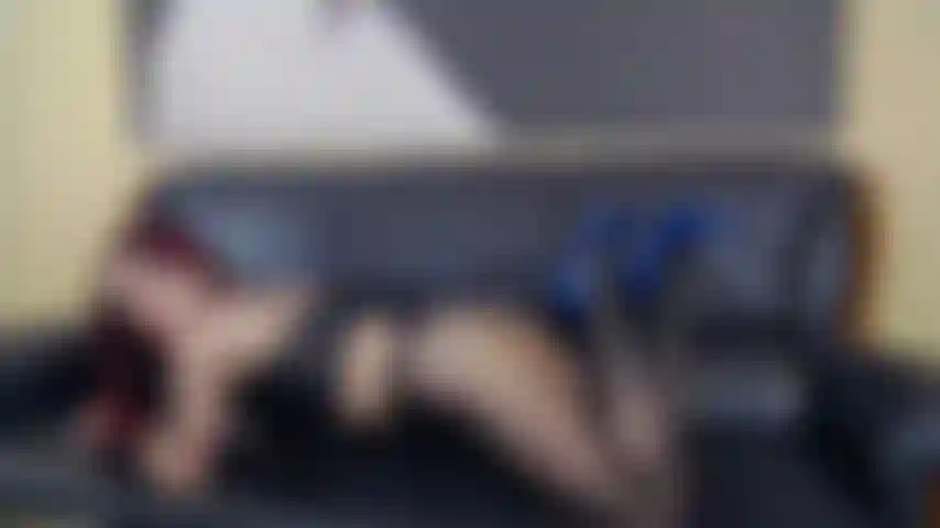 Gruben über titten.