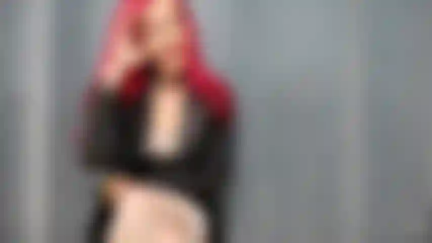 Ein sissy-schlampen-blowjob-wettbewerb.