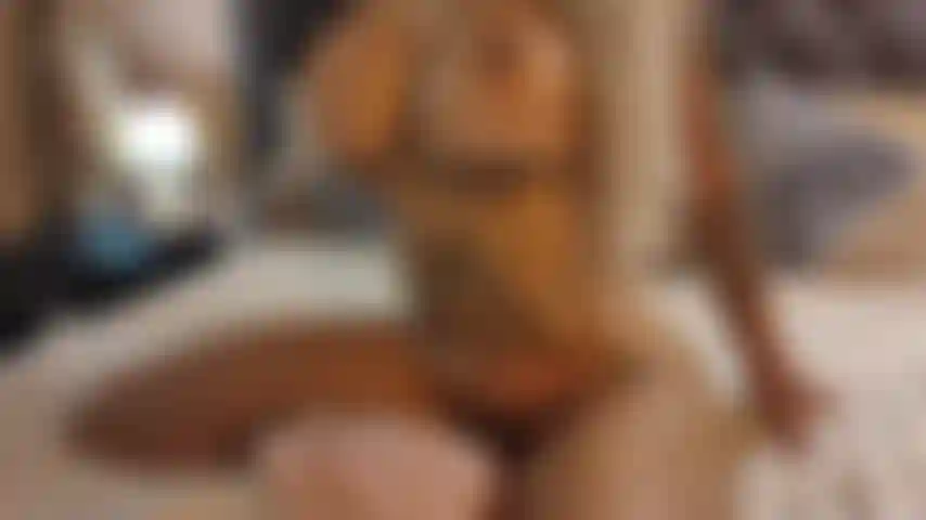 Beim reiben meines kissens erwischt