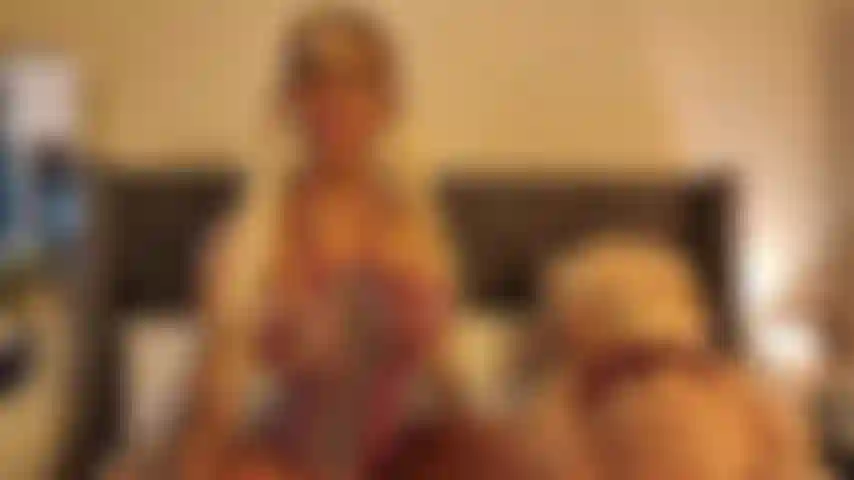 Bonus gold zeige neues kleid für neue analerfahrung.