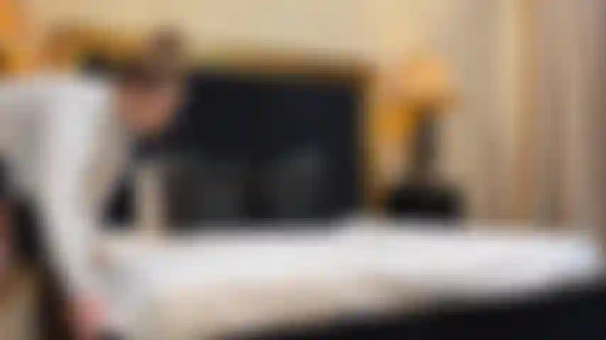 Spycam geile cleo beim masturbieren erwischt.