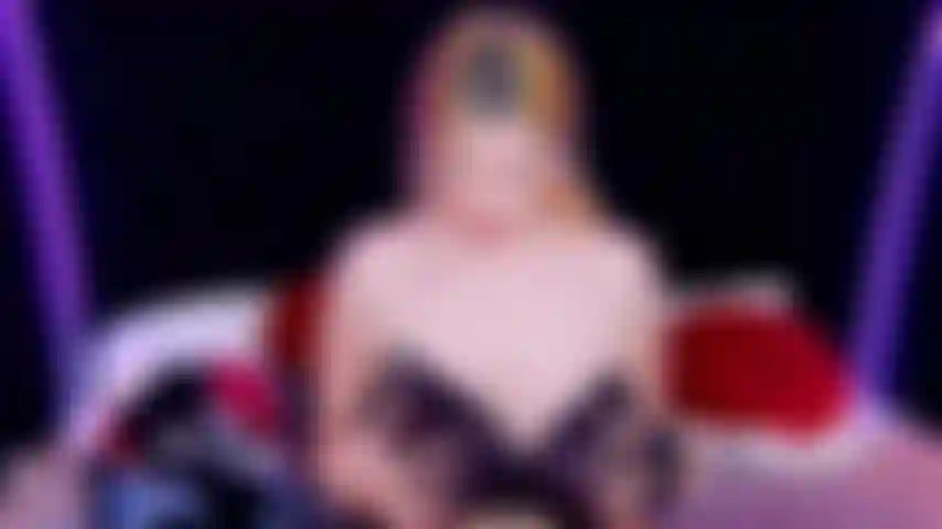 Bh-kollektion und tittenfick-teaser.