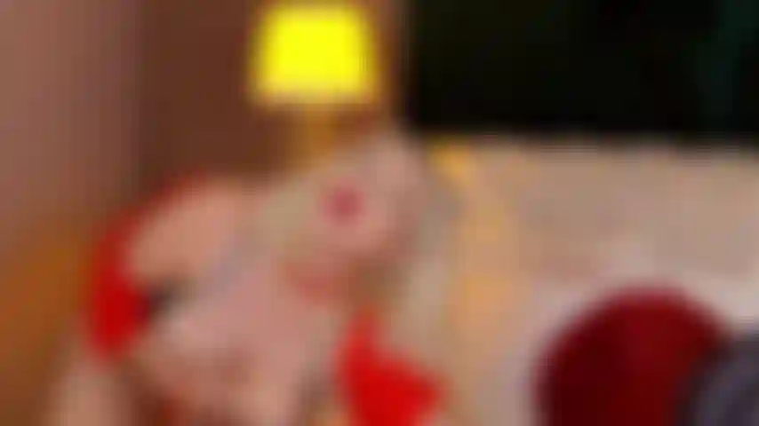 Deine blonde ablenkung.