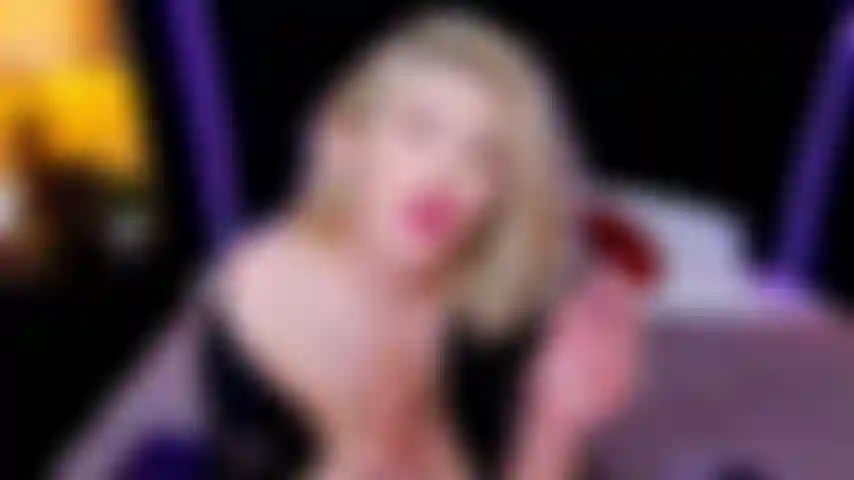 Rauche einen blowjob.