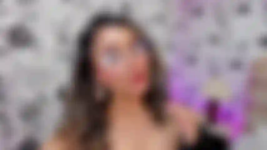 Words, juicy as passion fruit
In his language. He would do anything,
He would dance three days and three nights
To make the gods even more terrible(*^_^*)