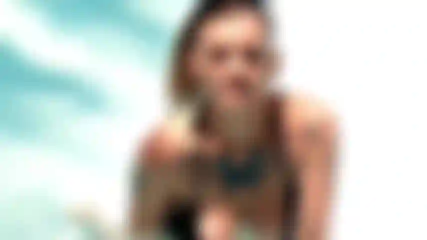 Exhibitionistin, öffentliches schwimmbad, unterwasser-muschi-spielzeit!