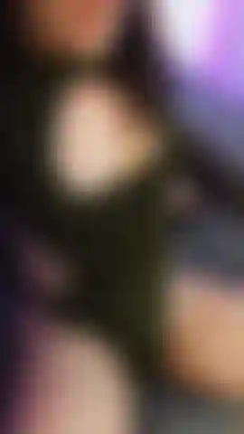 Willst du meine größe wissen? Mach den mund weit auf und miss sie an deinem hals.