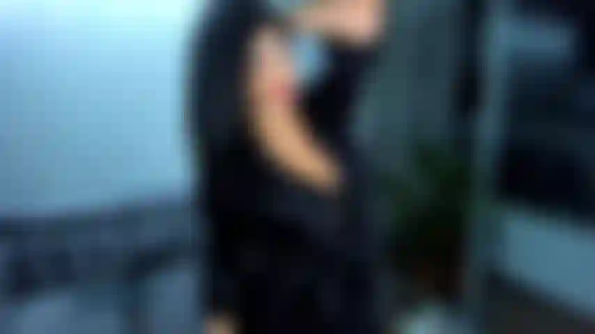 Sagt cristina... Ohh yeahhh!!