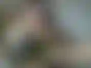 Heftiges schütteln, winden und schaudern zum orgasmus.